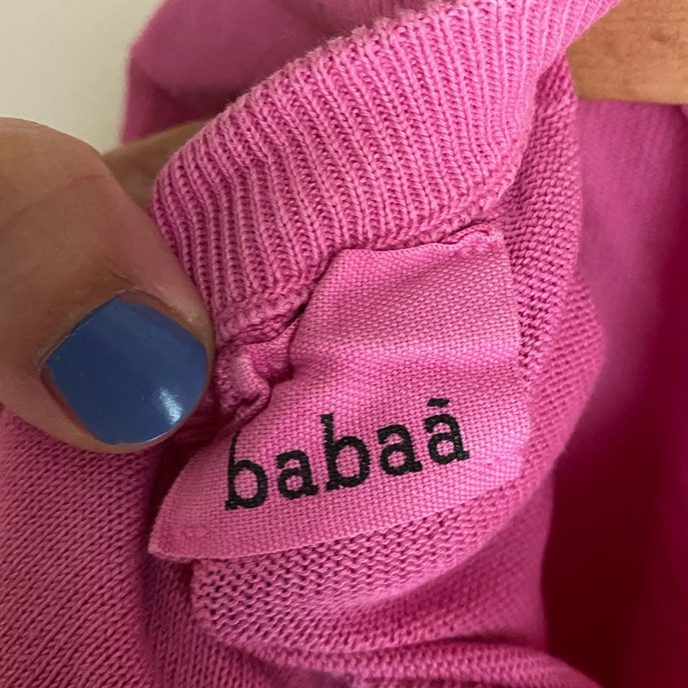 Babaa hibiscus flower cotton set. Jumper (4) bottoms (6) missing button** - Picture 4 of 7